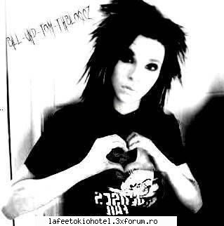 Intratzi sa cititzi ceva shocant...:( - poi dak tot s spune k bill e gay... o fii sh el - Bill Kaulitz