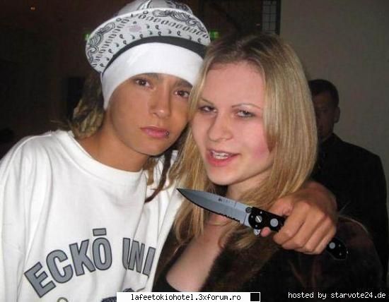 poze cu bill - mdaaaa....Bill e ffffffffffff romanticce nu as da - Bill Kaulitz