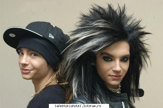 poze cu tom... - bianca scz dar nu imi merge cahat-ull =( - Tom Kaulitz
